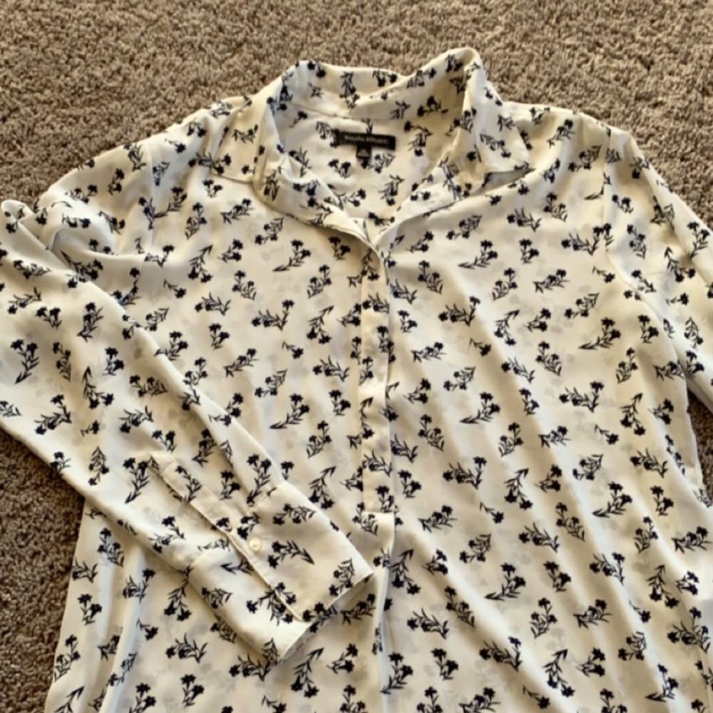 Women’s Long Sleeve Top